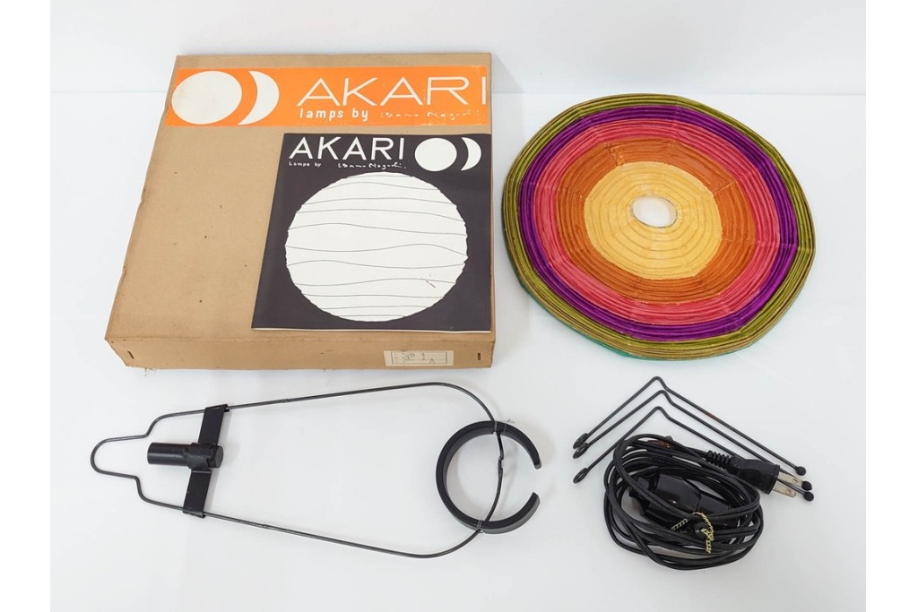 ヴィンテージ　イサム・ノグチ　AKARI(アカリ)　1A　尾関次七商店製　段染めのシェードが印象的なテーブルスタンド　外箱付き　(R-086658)