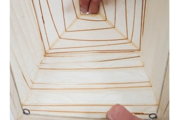 ヴィンテージ　イサム・ノグチ　AKARI(アカリ)　3X　尾関次七商店製　立体的なスクエアフォルムのテーブルスタンド　外箱付き　(R-086659)