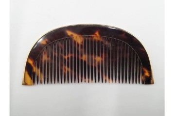 大正～昭和初期　べっ甲(鼈甲)　K20(20金)　K18(18金)　金蒔絵　櫛2点・笄1点・簪1点のセット　ケース付き　(R-086662)