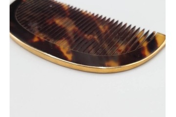 大正～昭和初期　べっ甲(鼈甲)　K20(20金)　K18(18金)　金蒔絵　櫛2点・笄1点・簪1点のセット　ケース付き　(R-086662)