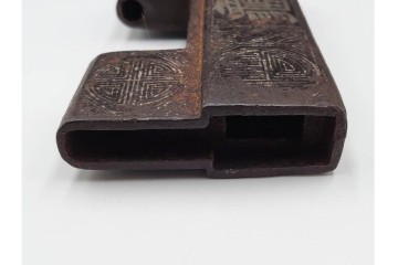 李朝時代　銀象嵌　時代を重ねた趣ある錠前　鍵付き　(R-086664)