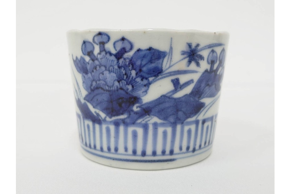 江戸期　古伊万里　染付　大ぶりの牡丹文が描かれたそば猪口2点セット　(R-086666)