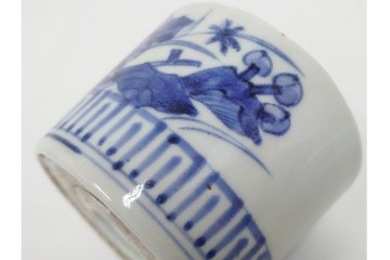 江戸期　古伊万里　染付　大ぶりの牡丹文が描かれたそば猪口2点セット　(R-086666)