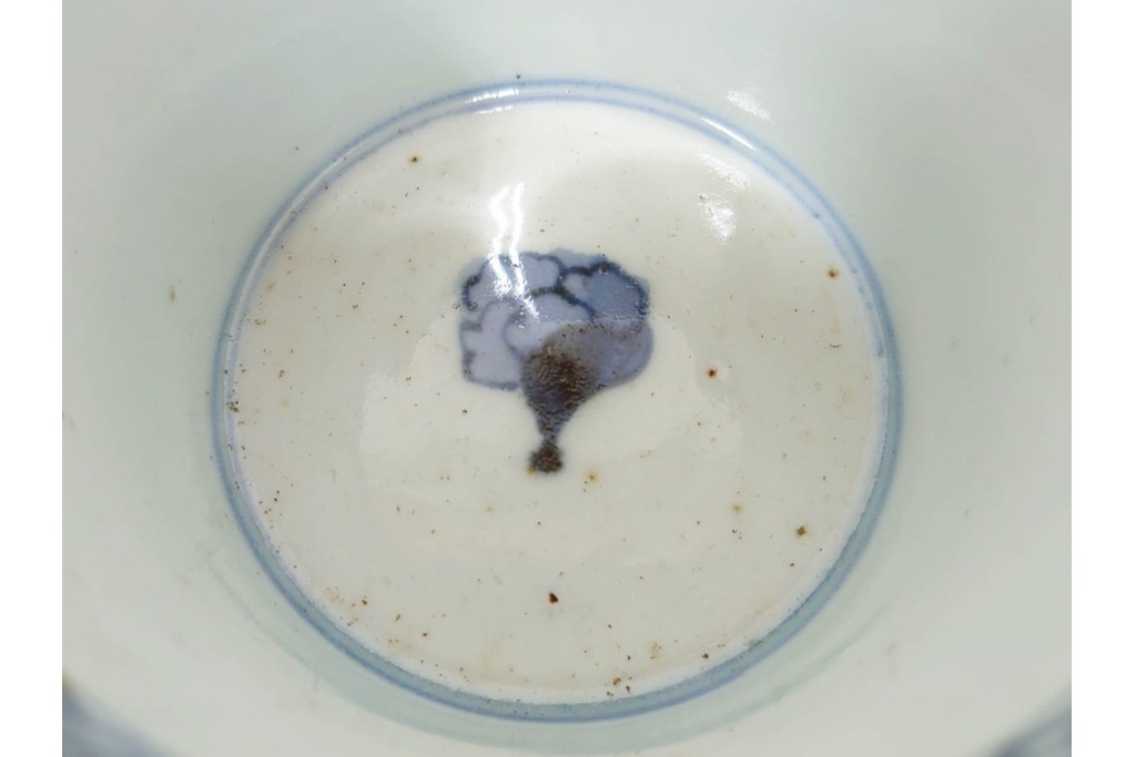 江戸期　古伊万里　染付　大ぶりの牡丹文が描かれたそば猪口2点セット　(R-086666)