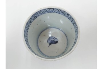 江戸期　古伊万里　染付　大ぶりの牡丹文が描かれたそば猪口2点セット　(R-086666)