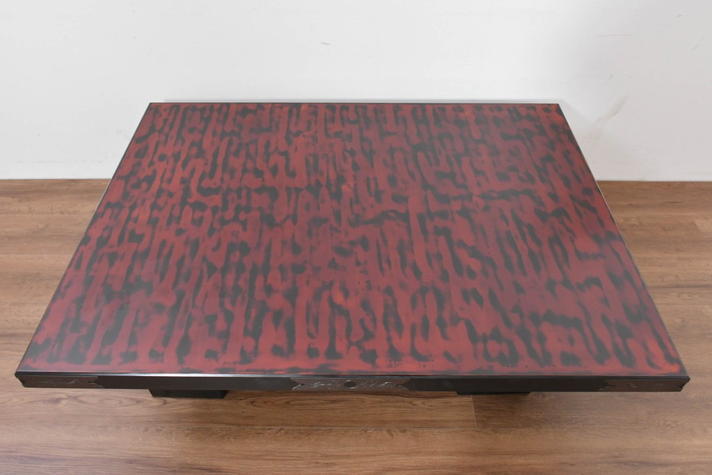 中古　美品　艶やかな輪島塗に手打ち金具をあしらった座卓　定価約135万円　(R-086681)