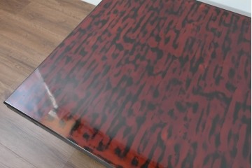 中古　美品　艶やかな輪島塗に手打ち金具をあしらった座卓　定価約135万円　(R-086681)