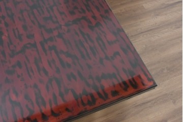 中古　美品　艶やかな輪島塗に手打ち金具をあしらった座卓　定価約135万円　(R-086681)