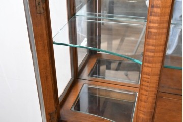 中古　美品　希少モデル　DREXEL HERITAGE(ドレクセルヘリテイジ)　パーケットリー装飾入りのアンティーク調ミラーバックキャビネット　(R-086683)