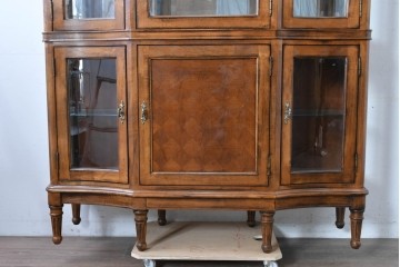 中古　美品　希少モデル　DREXEL HERITAGE(ドレクセルヘリテイジ)　パーケットリー装飾入りのアンティーク調ミラーバックキャビネット　(R-086683)