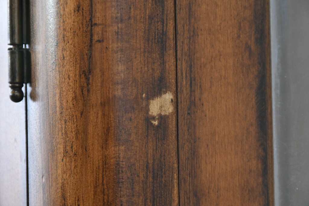 中古　美品　希少モデル　DREXEL HERITAGE(ドレクセルヘリテイジ)　パーケットリー装飾入りのアンティーク調ミラーバックキャビネット　(R-086683)