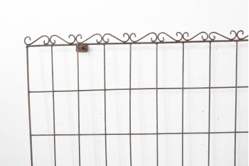 【簡易リペア限定品】　和製アンティーク　和洋折衷を感じるデザインの大きなアイアン面格子　(R-086684)