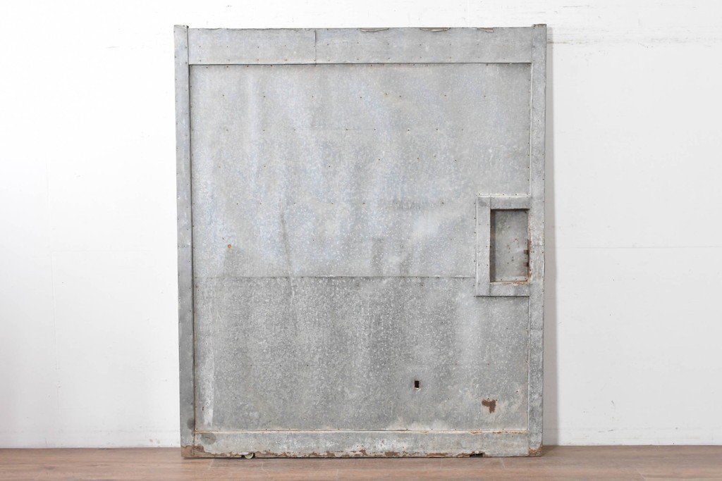 アンティーク建具　昭和初期　ブリキ張りの蔵戸1枚　(R-086685)