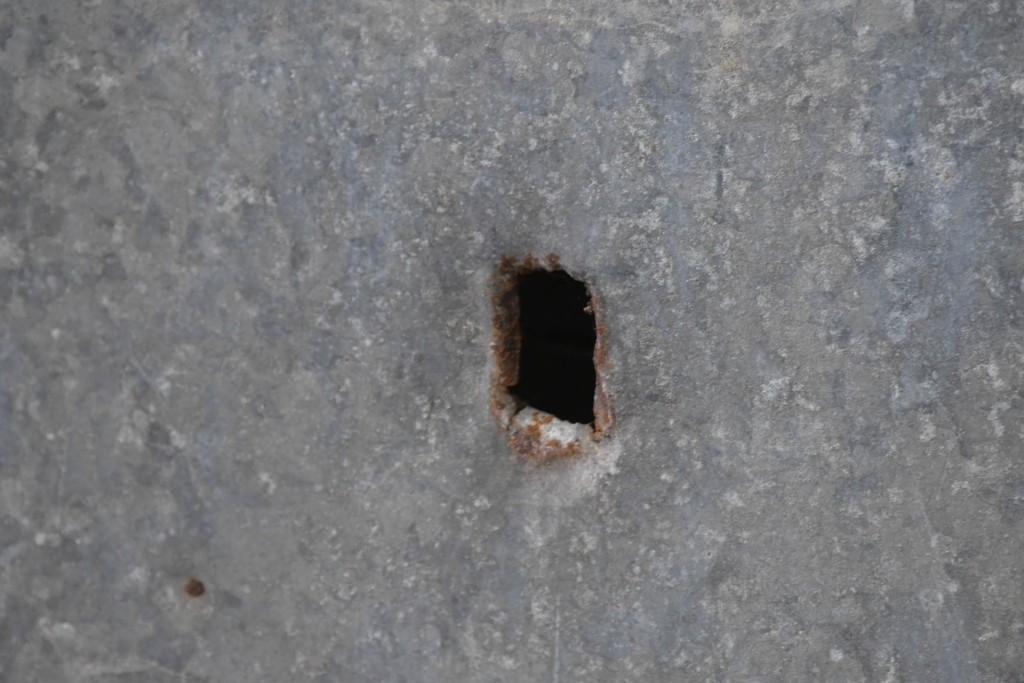 アンティーク建具　昭和初期　ブリキ張りの蔵戸1枚　(R-086685)