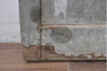 アンティーク建具　昭和初期　ブリキ張りの蔵戸1枚　(R-086685)