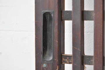 アンティーク建具　明治期から大正期　趣ある幅広格子帯戸1枚　(R-086687)