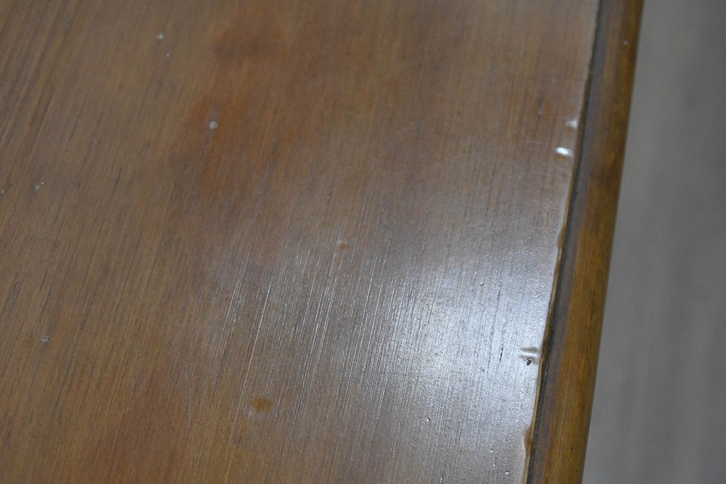 中古　美品　ACTUS(アクタス)取り扱い　バレンシアシリーズ　パイン材　花柄タイルが可愛らしいデスク　(R-086690)