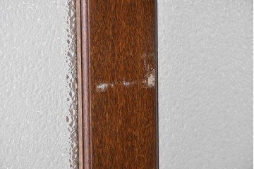 和製アンティーク　楢(ナラ)材　花模様の透かし彫りが可愛らしいガラス入り衝立て　(R-086691)