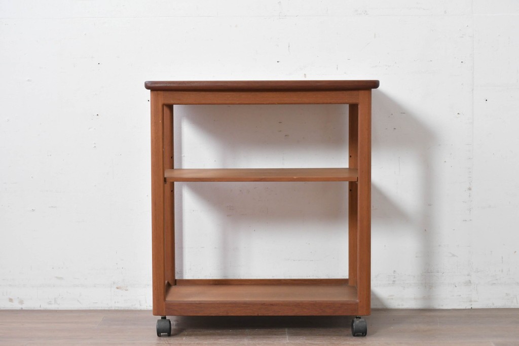 和製ヴィンテージ　希少　青林製作所　チーク無垢材で作られた北欧デザインのワゴン　(R-086692)