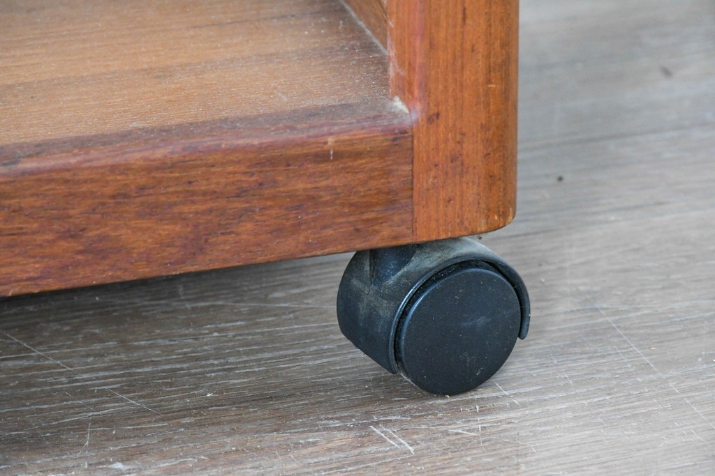 和製ヴィンテージ　希少　青林製作所　チーク無垢材で作られた北欧デザインのワゴン　(R-086692)