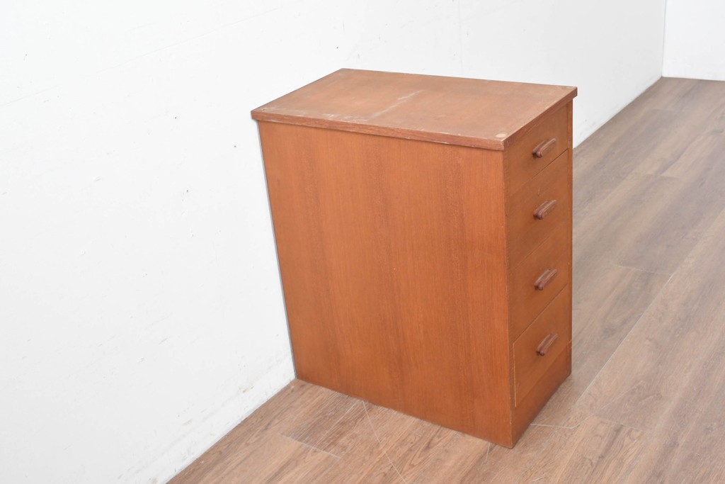 和製ヴィンテージ　チーク材　北欧デザインのシンプルなサイドチェスト　(R-086694)