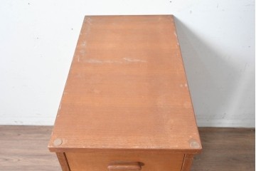 和製ヴィンテージ　チーク材　北欧デザインのシンプルなサイドチェスト　(R-086694)