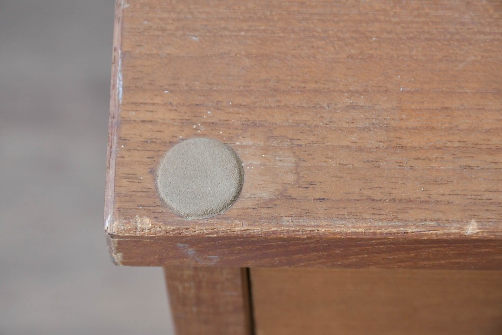 和製ヴィンテージ　チーク材　北欧デザインのシンプルなサイドチェスト　(R-086694)