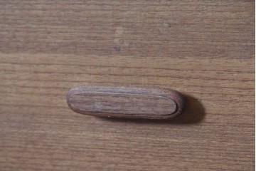 和製ヴィンテージ　チーク材　北欧デザインのシンプルなサイドチェスト　(R-086694)