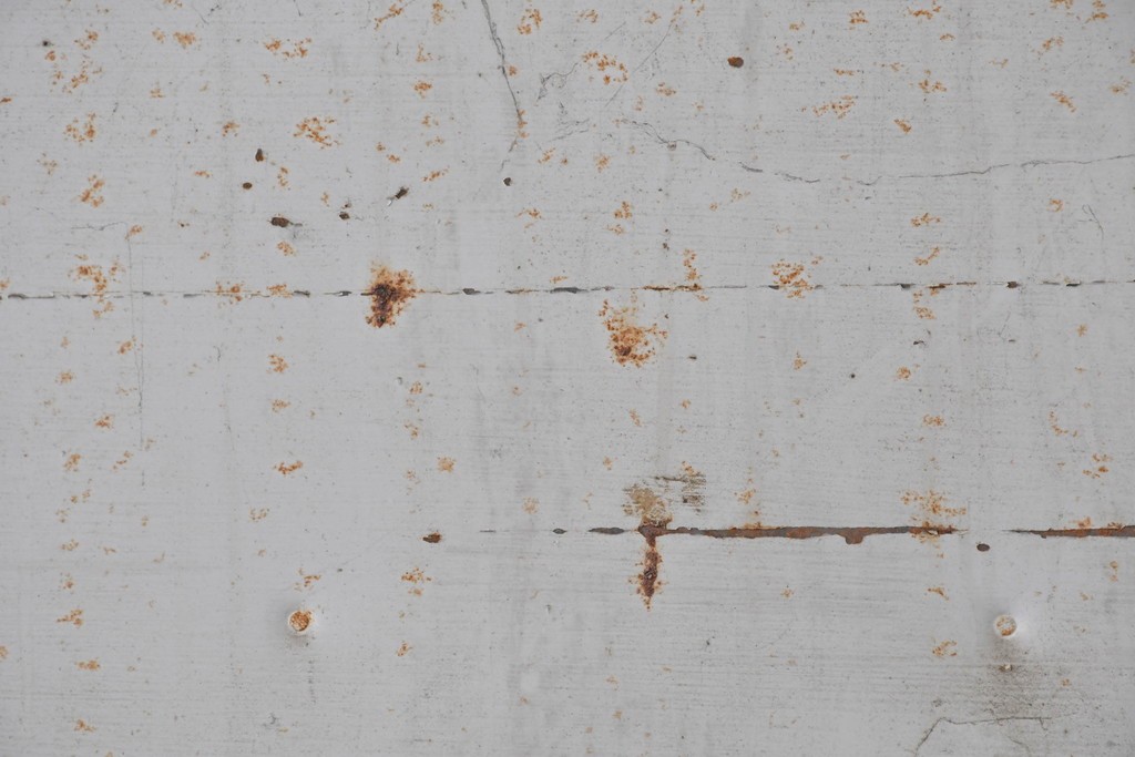 ヴィンテージ建具　昭和中期　鉄板張りの重厚な引き戸　(R-086696)