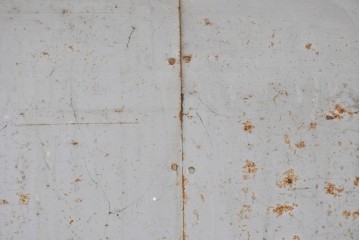 ヴィンテージ建具　昭和中期　鉄板張りの重厚な引き戸　(R-086696)