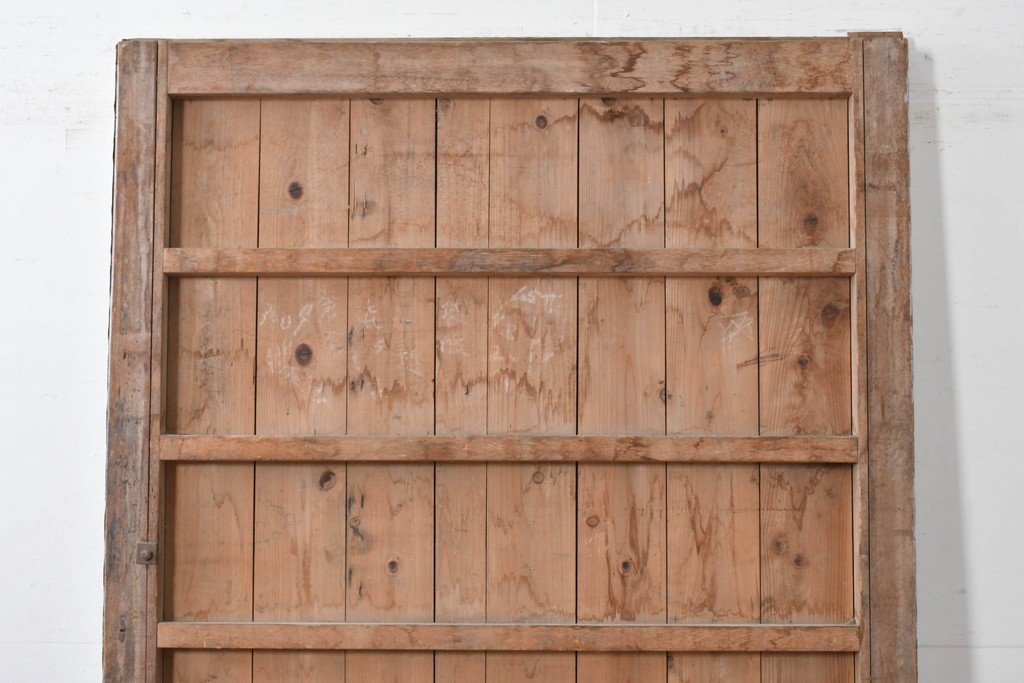 ヴィンテージ建具　昭和中期　鉄板張りの重厚な引き戸　(R-086696)