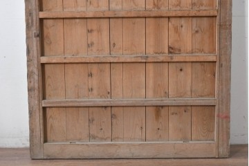 ヴィンテージ建具　昭和中期　鉄板張りの重厚な引き戸　(R-086696)