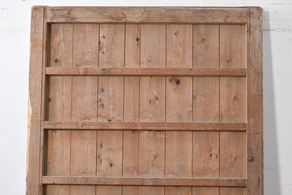 ヴィンテージ建具　昭和中期　鉄板張りの重厚な引き戸　(R-086697)