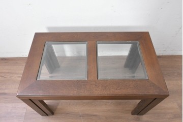 中古　美品　希少な廃番品　カリモク家具(karimoku)　domani(ドマーニ)　Morganton(モーガントン)　重厚な木製フレームのガラストップローテーブル　(R-086698)