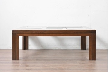 中古　美品　希少な廃番品　カリモク家具(karimoku)　domani(ドマーニ)　Morganton(モーガントン)　印象的なグリッドデザインのスクエア型センターテーブル　(R-086699)