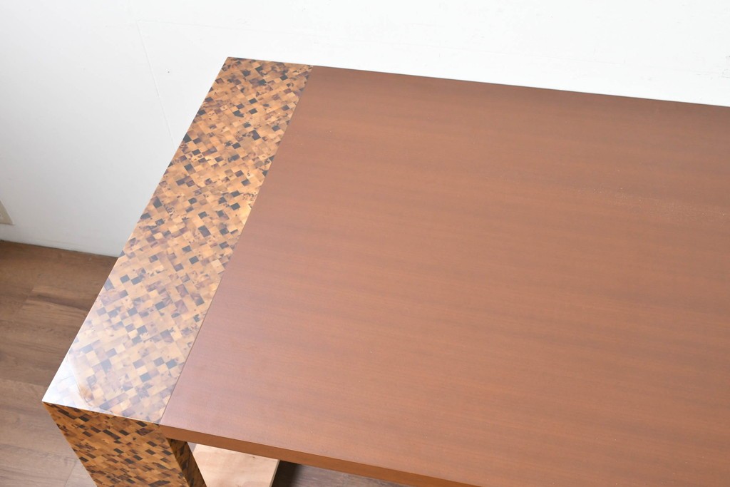 中古　希少!!　イタリア　Carlo Pessina(カルロ・ペッシーナ)デザイン　チーク材　貝殻で描くモザイク模様が印象的なダイニングテーブル　定価推定200万円　(R-086701)