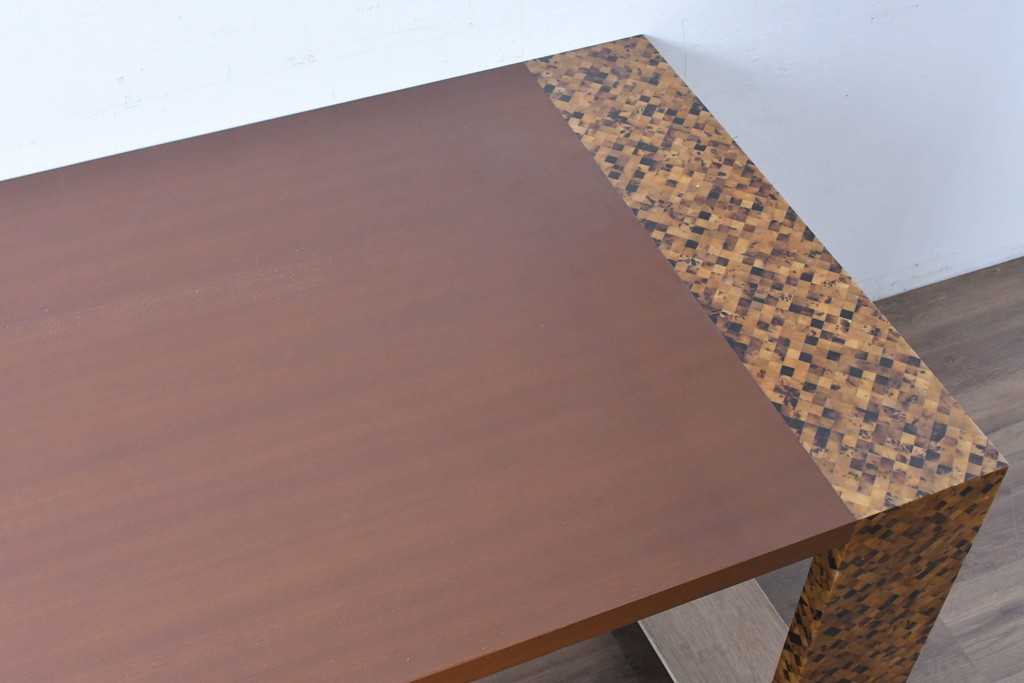 中古　希少!!　イタリア　Carlo Pessina(カルロ・ペッシーナ)デザイン　チーク材　貝殻で描くモザイク模様が印象的なダイニングテーブル　定価推定200万円　(R-086701)