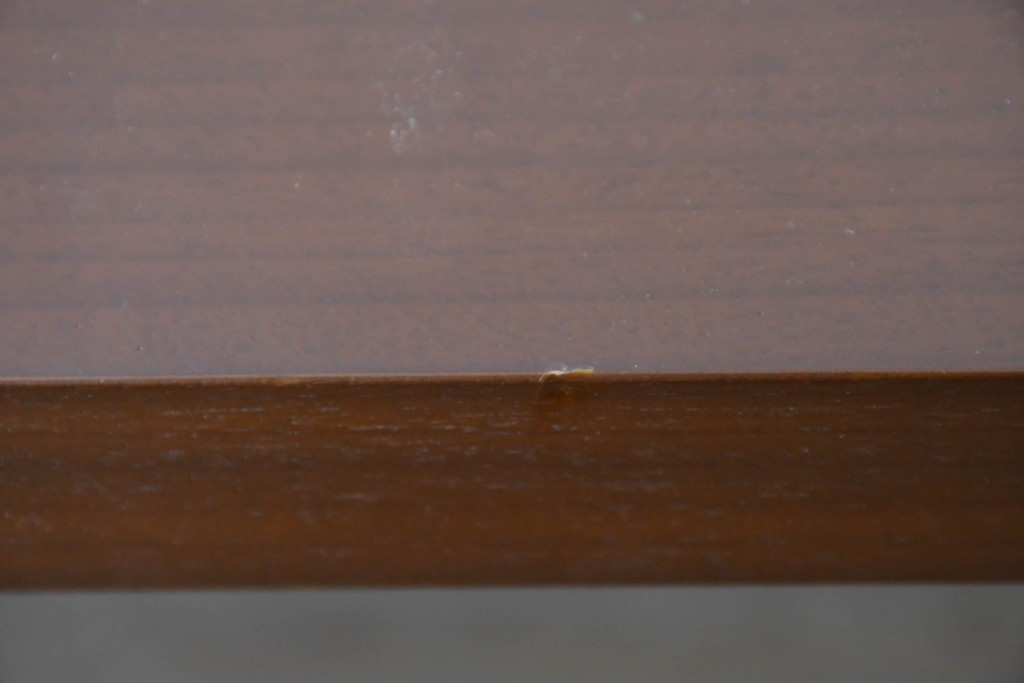 中古　希少!!　イタリア　Carlo Pessina(カルロ・ペッシーナ)デザイン　チーク材　貝殻で描くモザイク模様が印象的なダイニングテーブル　定価推定200万円　(R-086701)