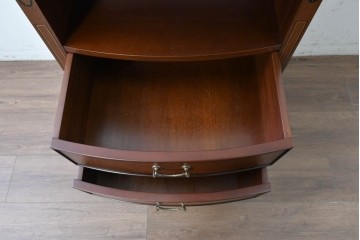 中古　美品　東海家具工業(Tokai Kagu)　ベネチア(Venezia)シリーズ　マホガニー材　ネオクラシカルな気品漂うオープンチェスト　(R-086703)