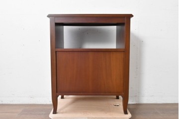 中古　美品　東海家具工業(Tokai Kagu)　ベネチア(Venezia)シリーズ　マホガニー材　ネオクラシカルな気品漂うオープンチェスト　(R-086703)