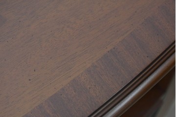 中古　美品　東海家具工業(Tokai Kagu)　ベネチア(Venezia)シリーズ　マホガニー材　ネオクラシカルな気品漂うオープンチェスト　(R-086703)