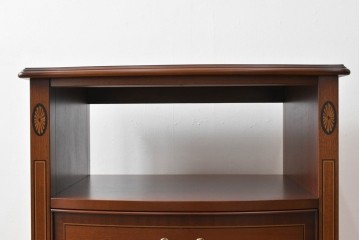 中古　美品　東海家具工業(Tokai Kagu)　ベネチア(Venezia)シリーズ　マホガニー材　ネオクラシカルな気品漂うオープンチェスト　(R-086703)