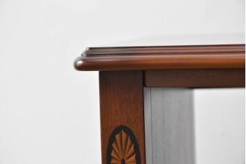 中古　美品　東海家具工業(Tokai Kagu)　ベネチア(Venezia)シリーズ　マホガニー材　ネオクラシカルな気品漂うオープンチェスト　(R-086703)