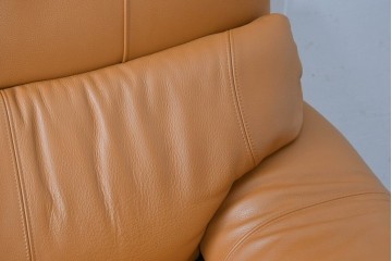 中古　カリモク家具(karimoku)　Chitano(チターノ)　回転式の1人掛けレザーソファ　(R-086706)