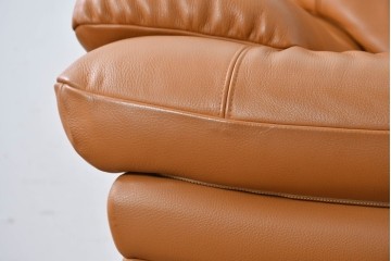 中古　カリモク家具(karimoku)　Chitano(チターノ)　回転式の1人掛けレザーソファ　(R-086706)