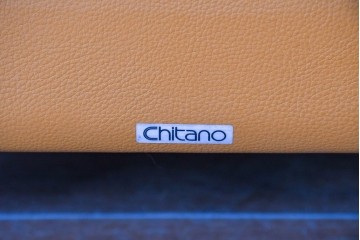 中古　カリモク家具(karimoku)　Chitano(チターノ)　回転式の1人掛けレザーソファ　(R-086706)