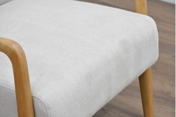 中古　美品　ZARA HOME(ザラホーム)　アッシュウッド材のフレームがおしゃれなリネンアームチェアとオットマンのセット　定価約9万3千円　(R-086709)