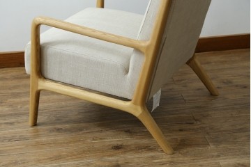 中古　美品　ZARA HOME(ザラホーム)　アッシュウッド材のフレームがおしゃれなリネンアームチェアとオットマンのセット　定価約9万3千円　(R-086709)