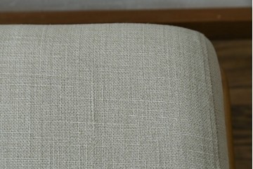 中古　美品　ZARA HOME(ザラホーム)　アッシュウッド材のフレームがおしゃれなリネンアームチェアとオットマンのセット　定価約9万3千円　(R-086709)