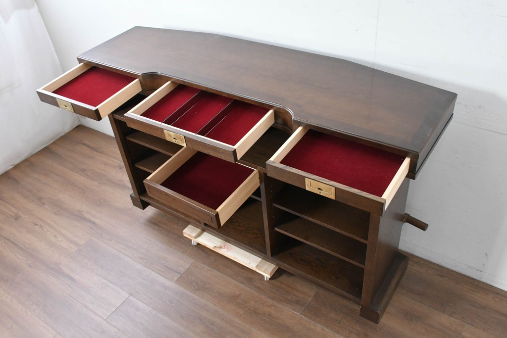 中古　美品　激レア希少モデル!!　カリモク家具(karimoku)　domani(ドマーニ)　Morganton(モーガントン)　フットレール付きバーカウンターテーブル　定価100万円以上　(R-086715)